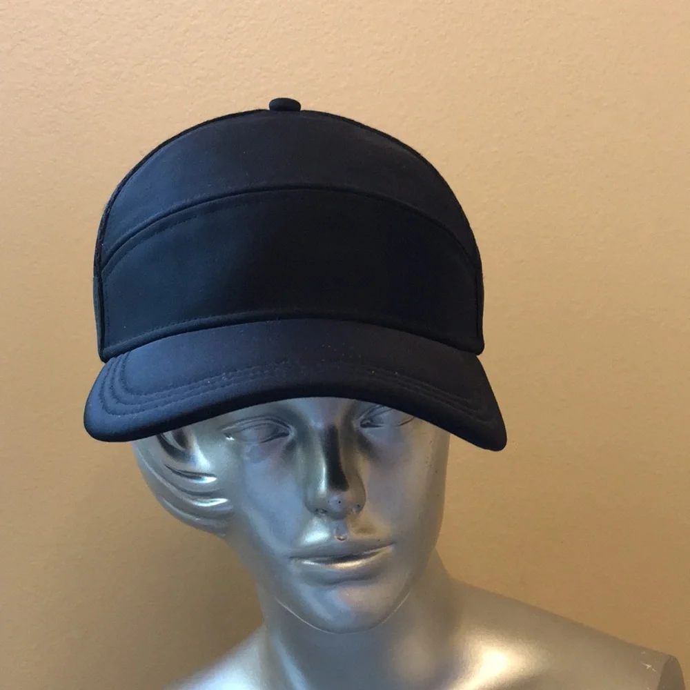 Lululemon Dash & Splash Cap Black (First Release)